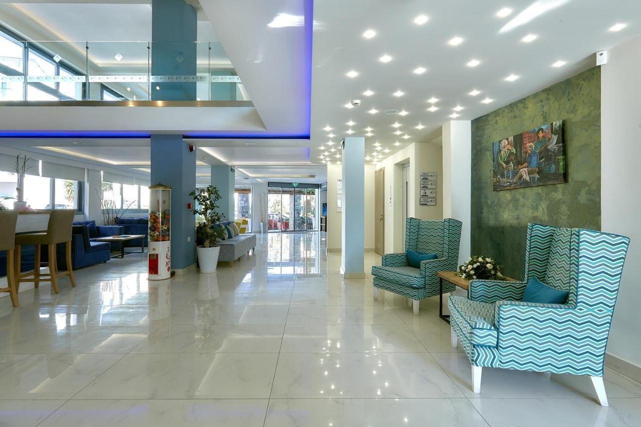 Pollis Hotel 헐소니소스 외부 사진