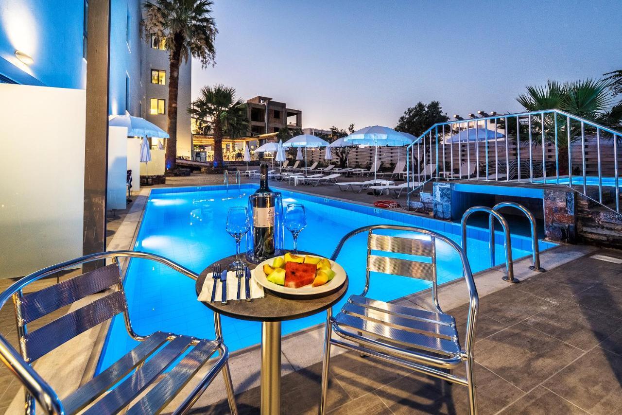 Pollis Hotel 헐소니소스 외부 사진