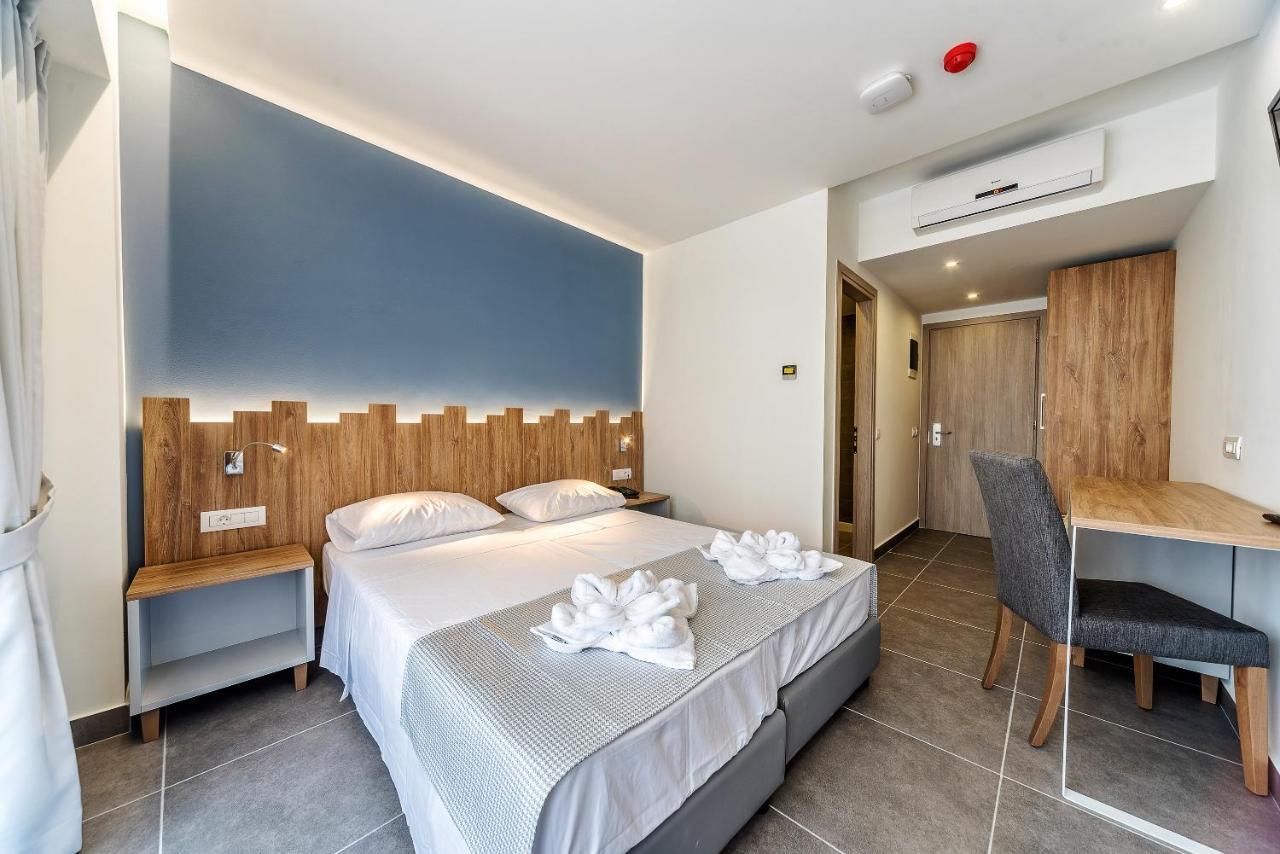 Pollis Hotel 헐소니소스 외부 사진