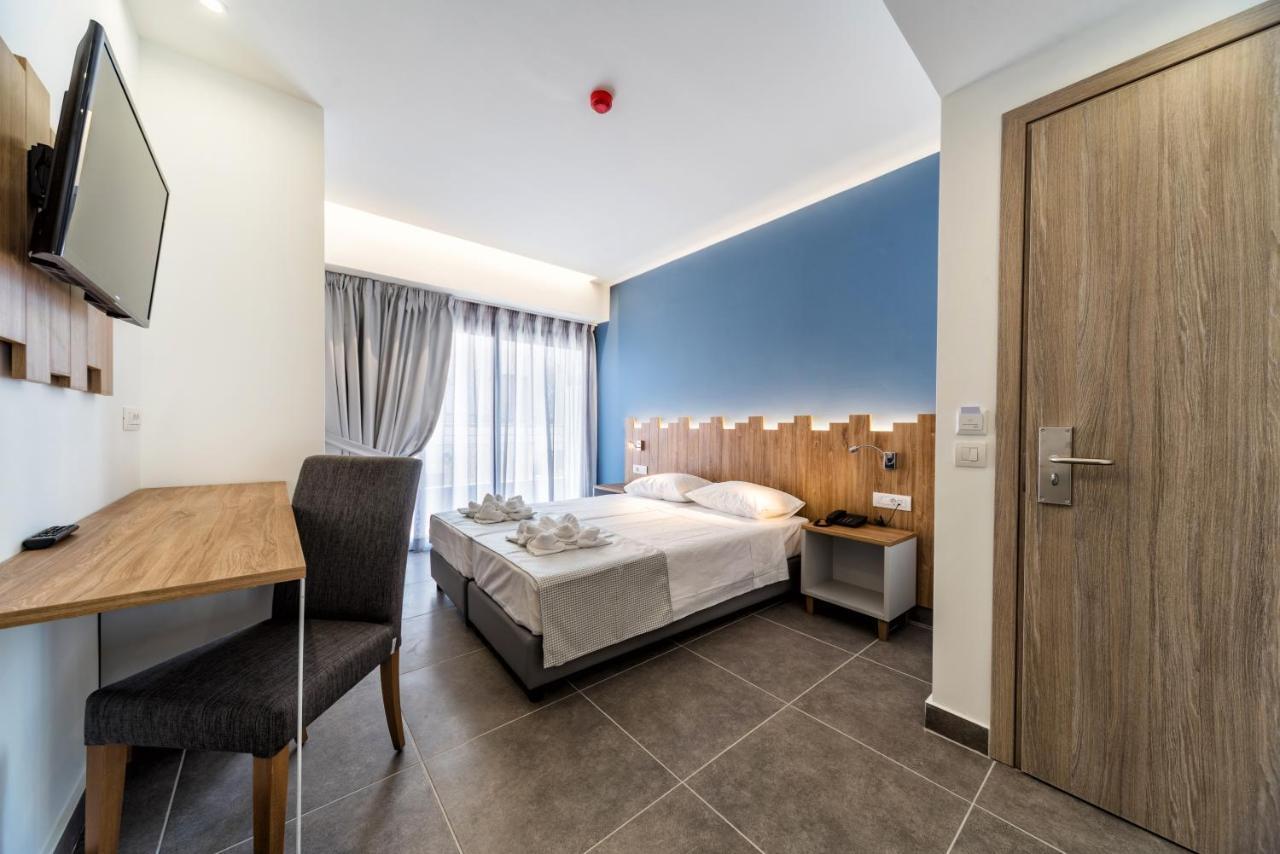 Pollis Hotel 헐소니소스 외부 사진